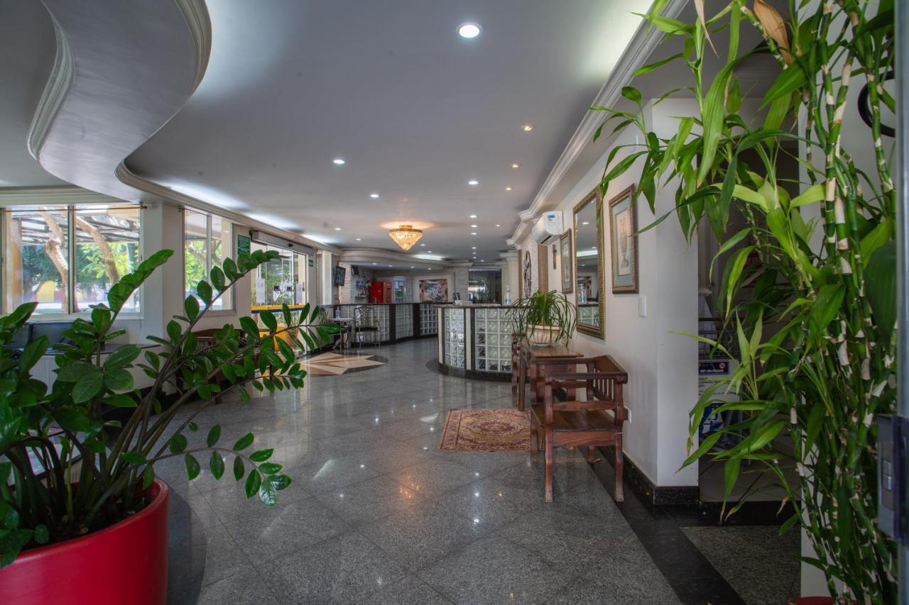 Hotel Apollo Uberlândia Zewnętrze zdjęcie