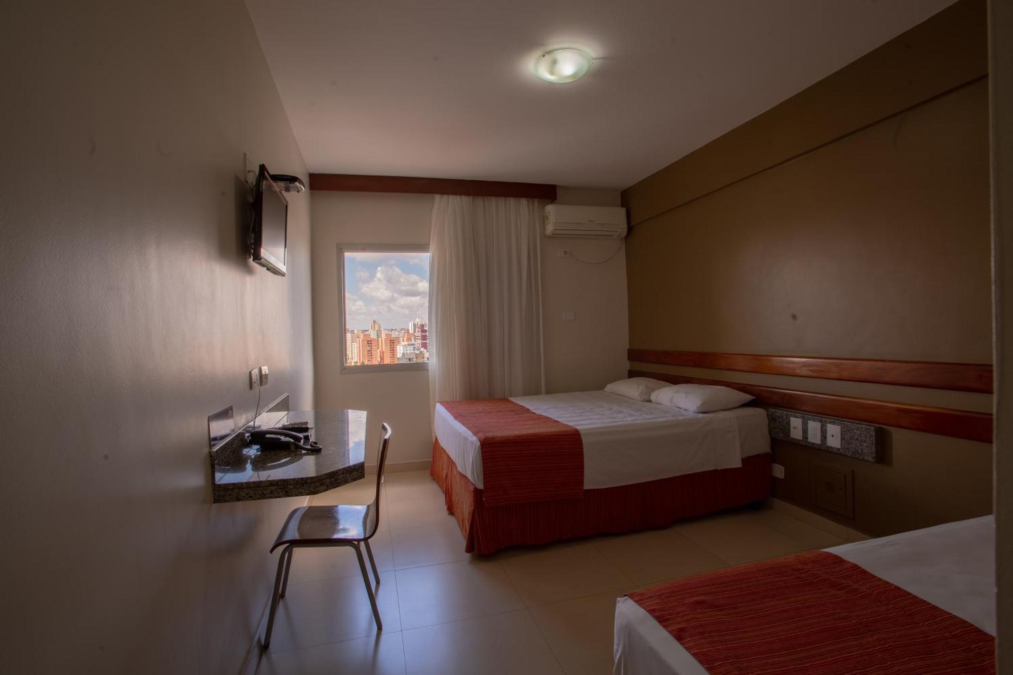 Hotel Apollo Uberlândia Zewnętrze zdjęcie